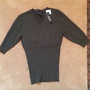 Brand new Lexen Sweater 1/2 length sleeves